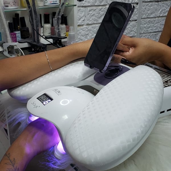 Apoio de Braço Delta Pro c/ Suporte de Celular Integrado Metal Ajustável 360° + Apoio de Cotovelo.